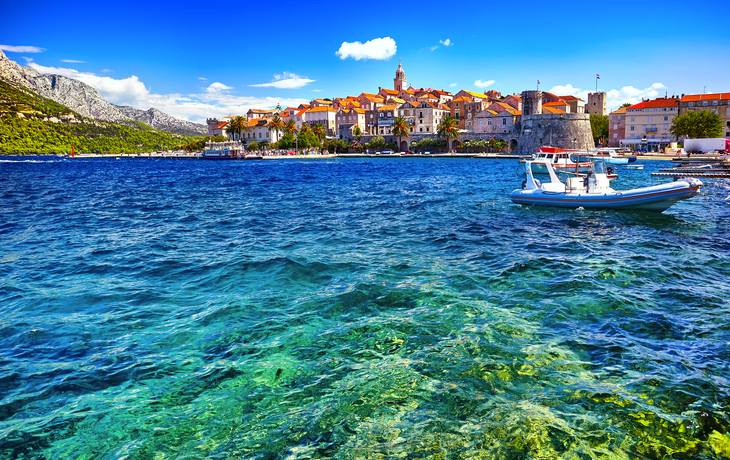 Blick auf die Stadt Kor?ula auf der gleichnamigen Insel in Dalmatien, Kroatien